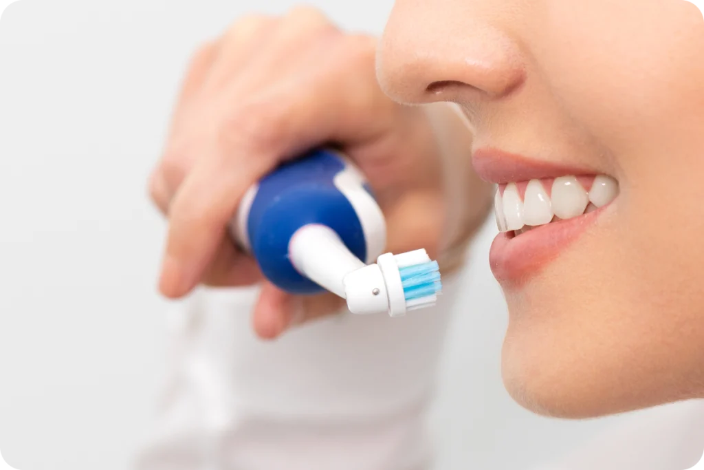 Brossage doux pour protéger les gencives à Rambouillet