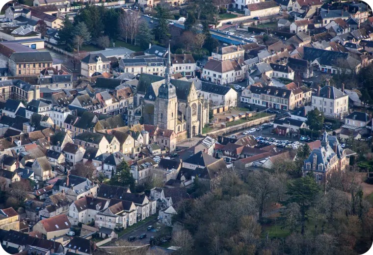 Vue aérienne de Nogent-le-Roi, dans l'Eure-et-Loir